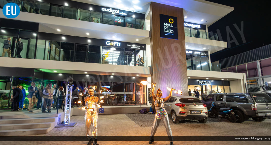 Mall del lago abrió sus puertas | Empresas del Uruguay
#empresasdeluruguay

empresasdeluruguay.com.uy/2025/04/08/mal…