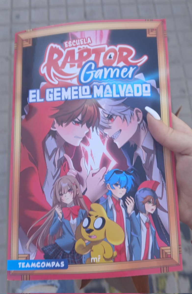 COMO ES QUE YA TIENEN MI LIBRO ANTES DE QUE SALGA hahahahah