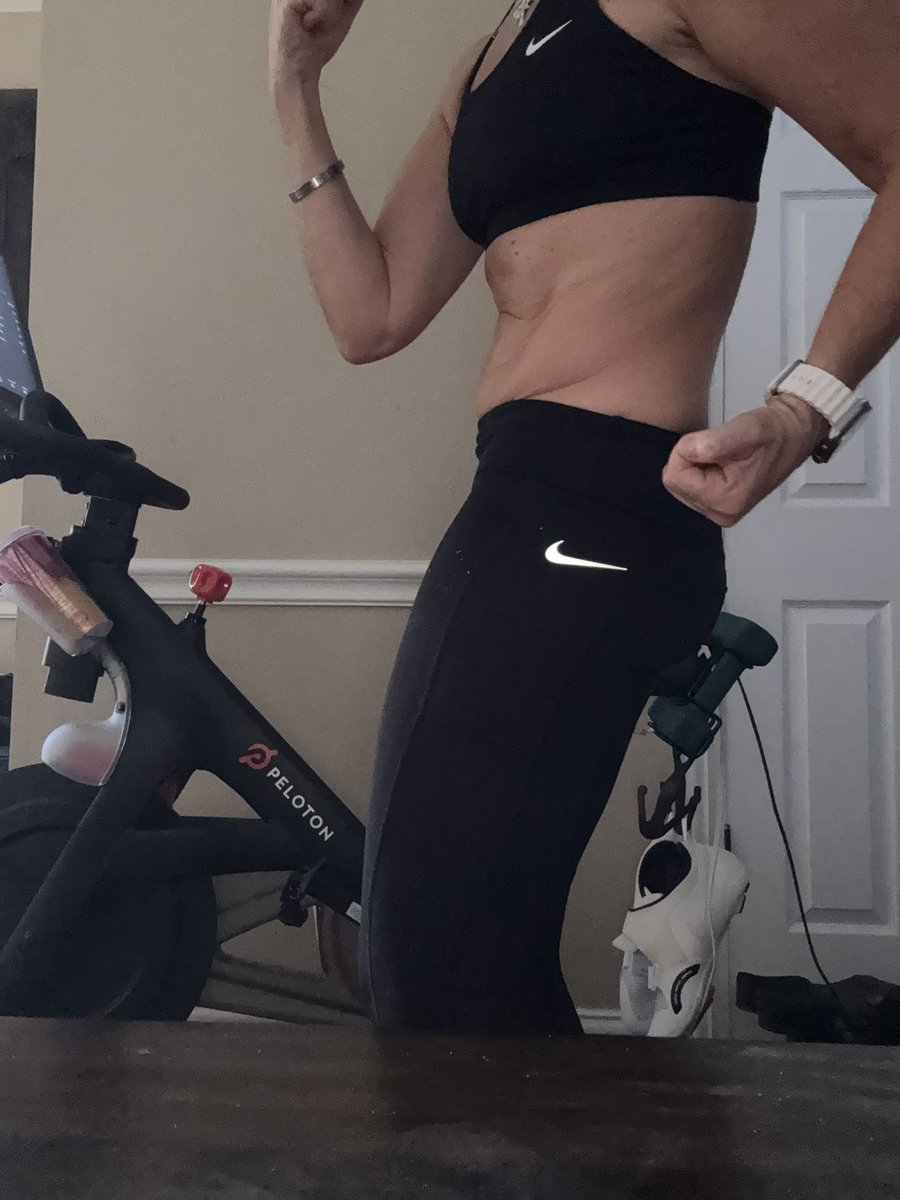 PepitaCorona's tweet photo. Back on Bike ๐ช๐พFeel Better Now !! Thanks ๐ G๐ซD!! #workoutmotivation #workout #peloton @onepeloton the only remedy for my anxiety ๐๐คฃ๐คฃliterally Iโm like a ๐ need 2 mooooove in order to function my VITโค๏ธ๐ Energรญa charged ๐ ๐๐พโญ๏ธ #moveyourbody #momworkout Resistance is my fav. https://t.co/PYOVzWRBui