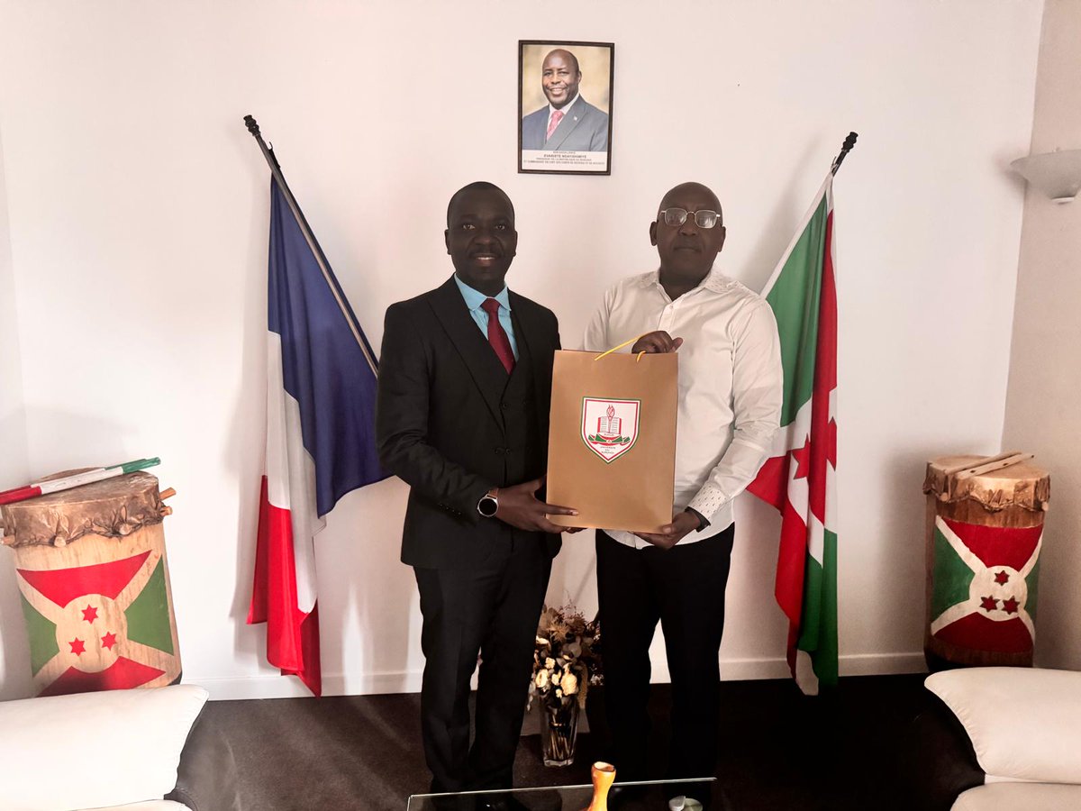 manaudac's tweet photo. En ce mardi 08.04.2025, une visite de courtoisie à l'ambassade du Burundi à Paris par une délégation de l'@UB_Rumuri conduite par le Recteur @RectoratUB https://t.co/6saB1SmBzG