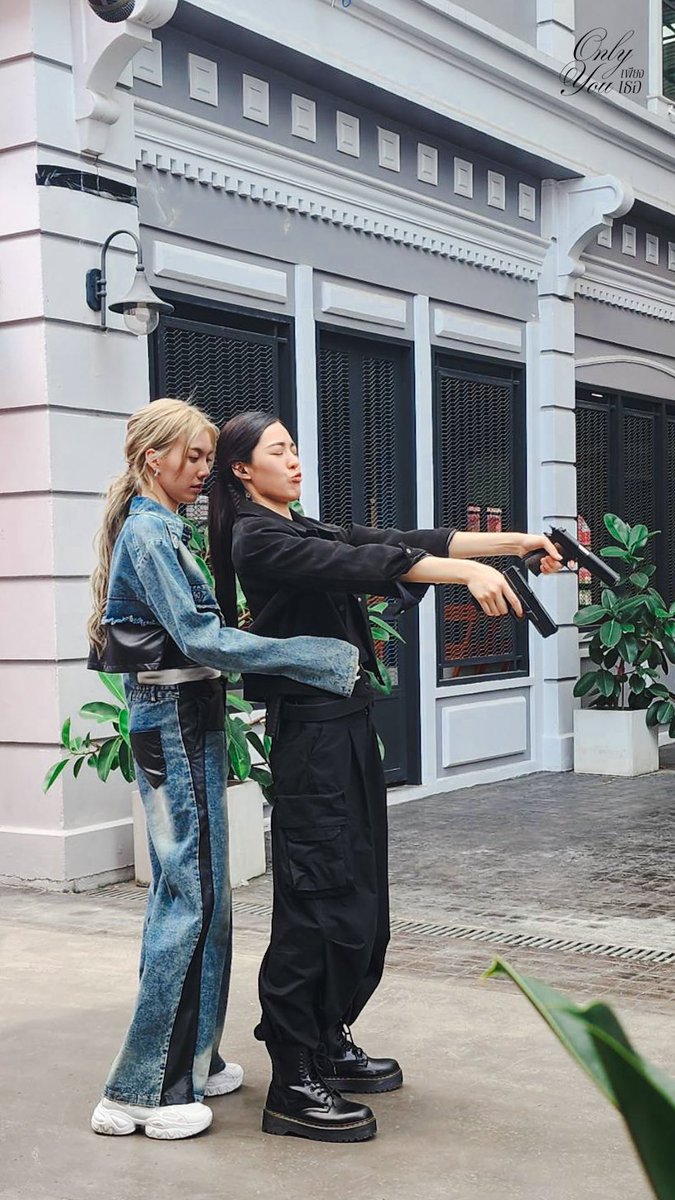 รอพี่หลิงที่ตะมอลทุกวันเลย tweet media