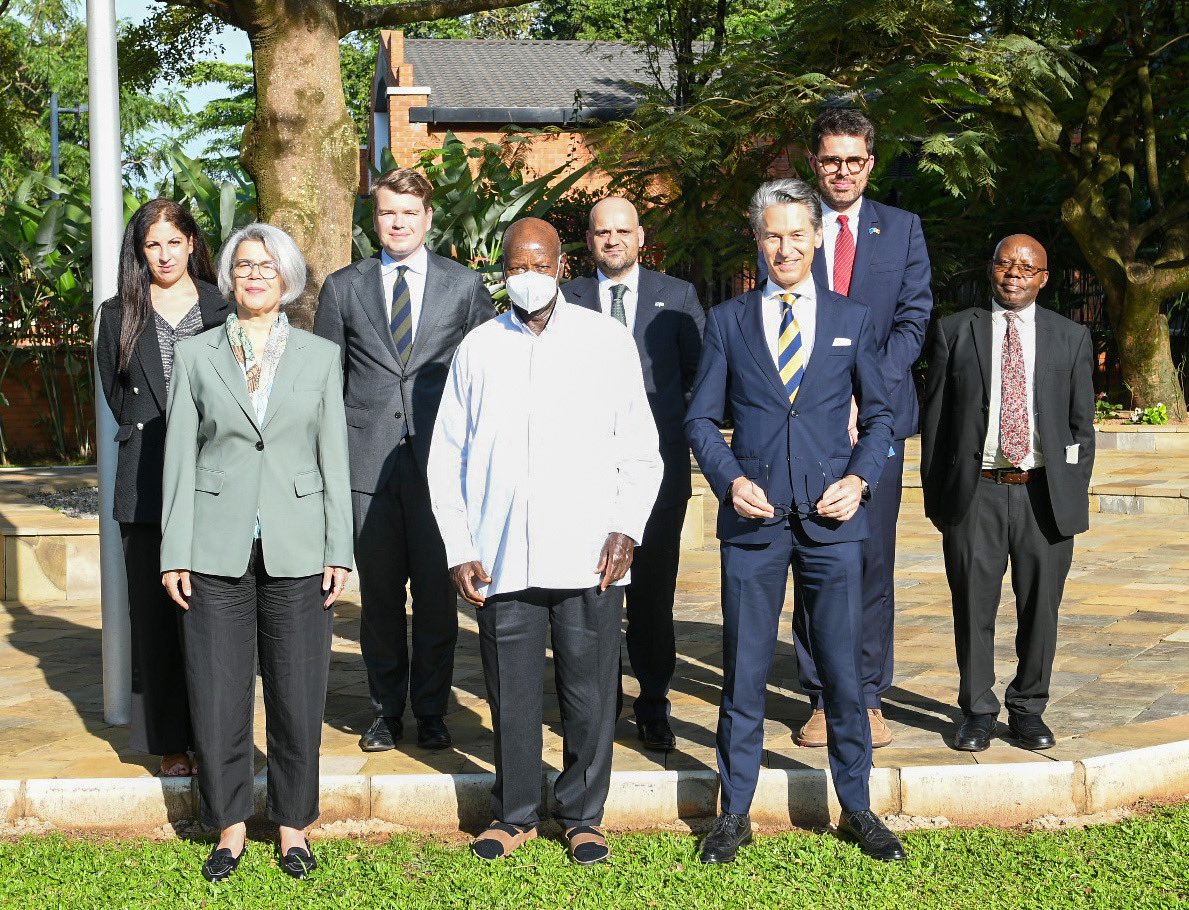 I met a delegation from the EU Mission in Uganda led by H.E Jan Sadek. We discussed a number of issues of the security in the region and South Sudan. I welcome them.