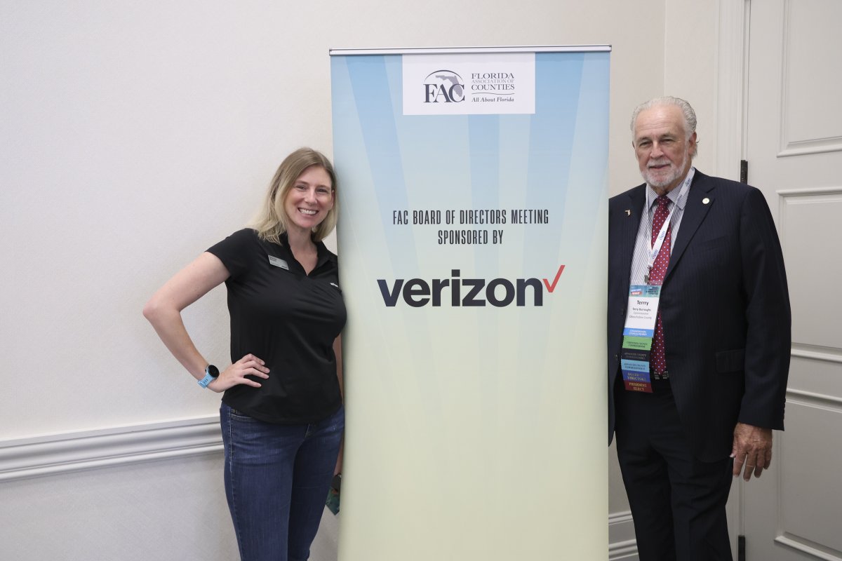 flcounties's tweet photo. Our #PartnerOfTheWeek is @Verizon. Verizon is a global leader delivering innovative communications and technology solutions that improve the way we live, work, learn and play throughout #FLCounties. Learn more: https://t.co/bWfslV5X9h https://t.co/2myd8elkuq