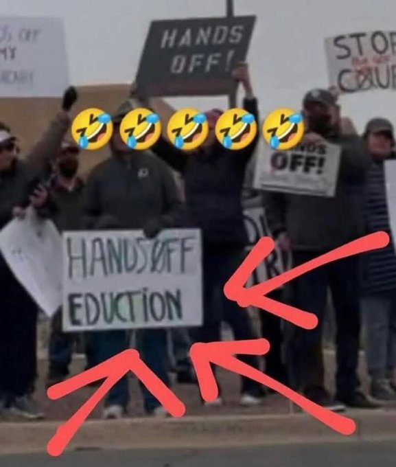 Newsforce's tweet photo. 🤦‍♂️ https://t.co/7qe2yk80aD