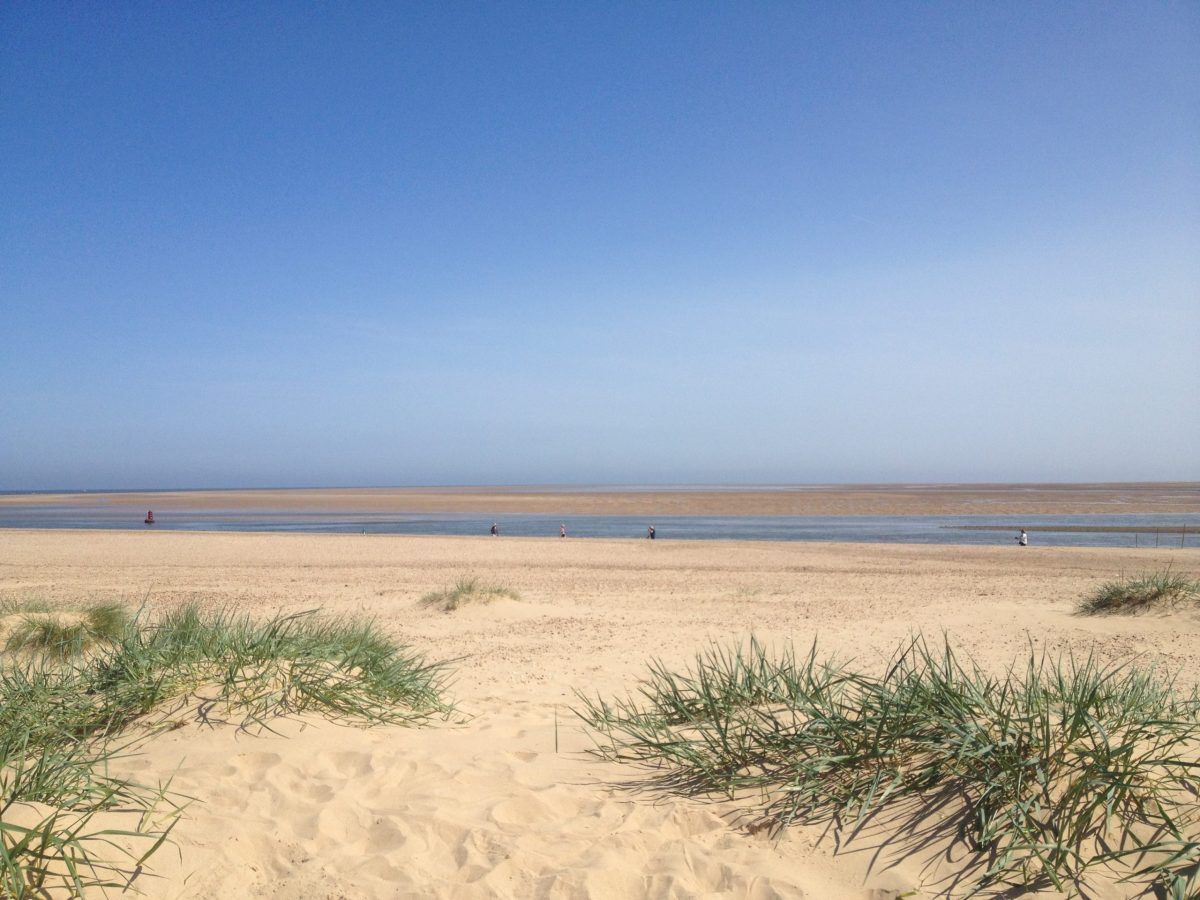 🧵Vous connaissez les AONB ?

Ce sont des coins de nature protégés en Angleterre, parfaits pour vos prochaines balades. Moins touristiques que les parcs nationaux, mais tout aussi beaux.

🔗 Découvrez-les ici : britishrendezvous.com/2025/03/27/tou…

#Angleterre #Randonnée #VoyageUK