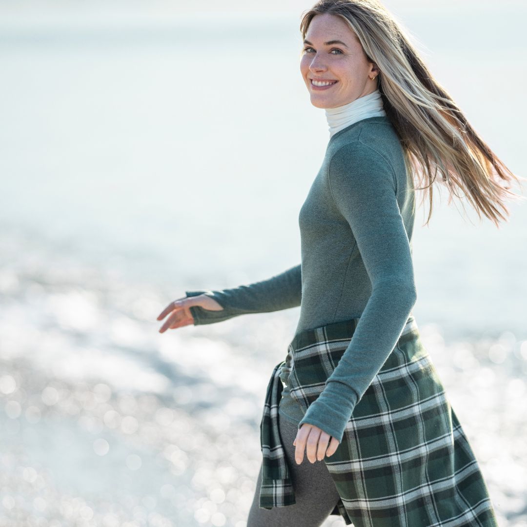 CuddlDuds's tweet image. Our turtlenecks look good from every angle ✨

Shop now 👉 bit.ly/cdturtleneck

#turtleneck #wardrobestaple #LiveInLayers