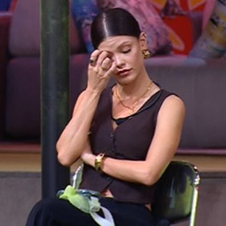 JosafaComenta's tweet photo. Um voto, um captcha.
Tá assim aí pra vocês também?
Golden, não precisava tando né 🙄
Vamos foco no GShow #ForaGabriel
#BBB| #BBB25| #TeamStrada https://t.co/mWi9UnR94W