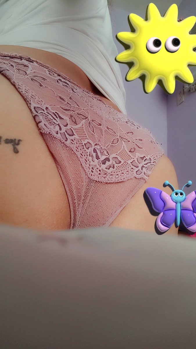 barbieDM12's tweet photo. Buenos dias bebes🥰 suscribete a mi pagina azul ❤️ por solo 5 dlls😘😘😘 https://t.co/LDD866rcSw https://t.co/ZHeGK71iwz