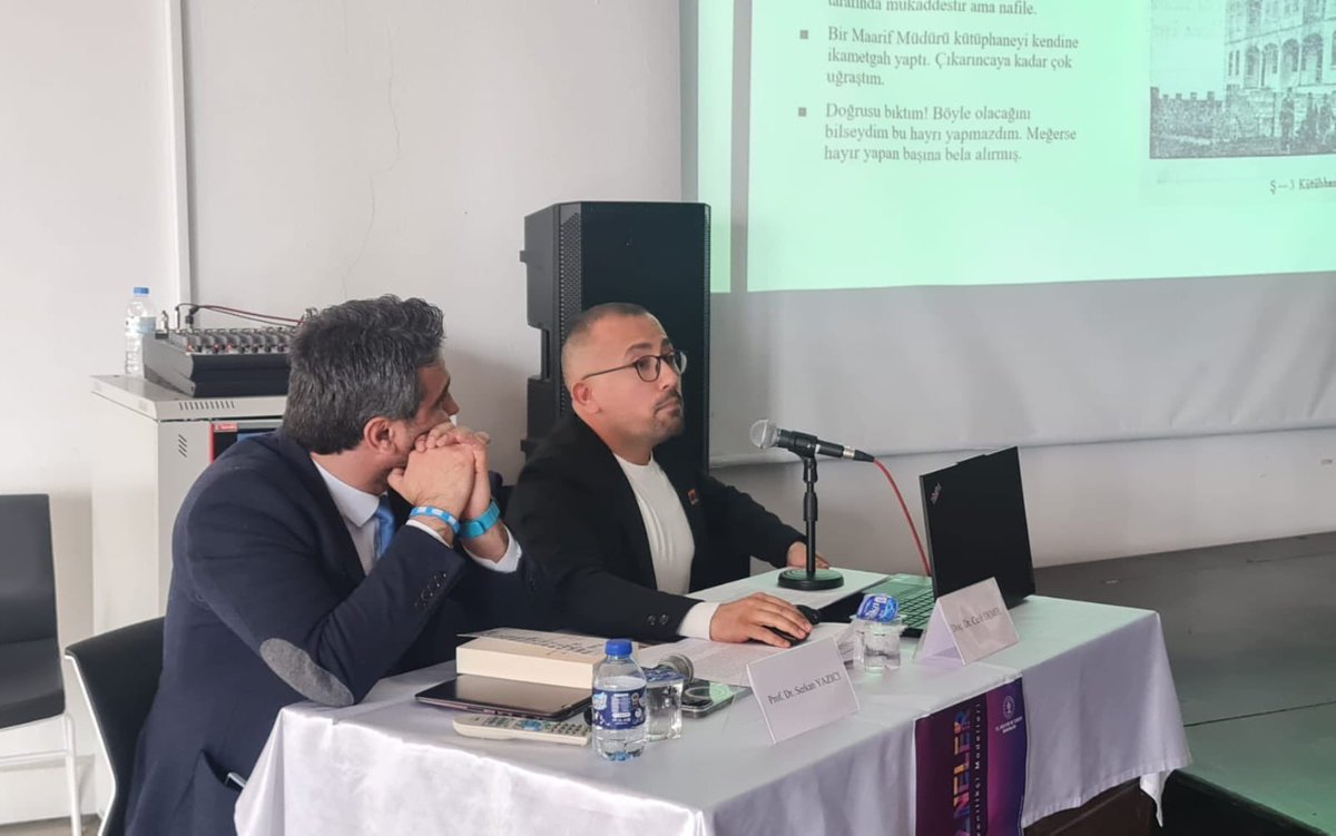 kulturturizm57's tweet photo. 📚61. Kütüphane Haftası kutlamalarımız kapsamında:
-Dr. Rıza Nur’un Hayatı 
(Prof. Dr. Serkan Yazıcı)

-100 Yıllık Kamusal Bir Mekan: Dr. Rıza Nur İl Halk Kütüphanesi
(Doç. Dr. Cenk Demir)

konulu panel Sabahattin Ali Kültür Merkezinde gerçekleştirildi. https://t.co/TDUbEt7uAt