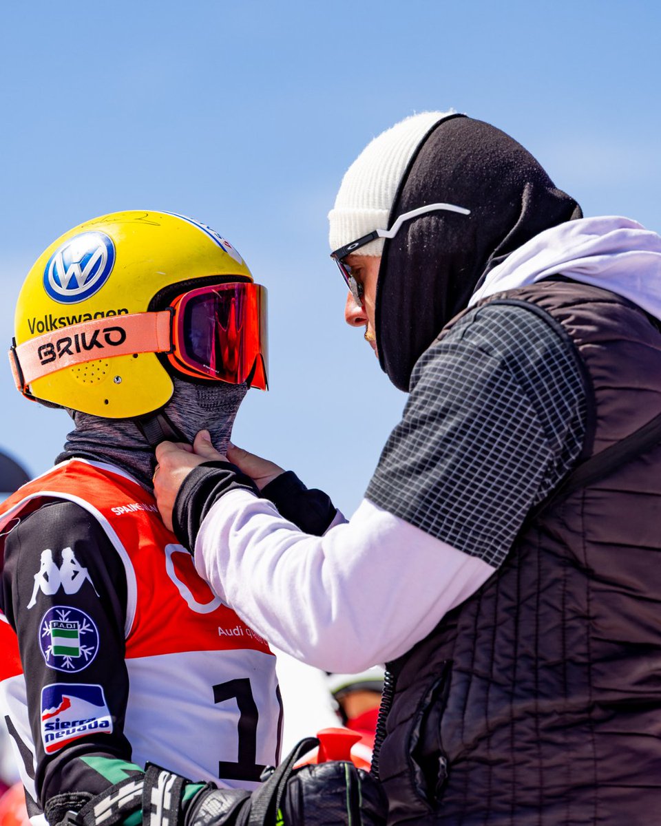 AudiquattroCup's tweet photo. 🏔️ @websierranevada  puso el broche de oro a una temporada inolvidable.

Última parada, última bajada… y una jornada llena de emoción, velocidad y pasión por el esquí.

Así se vivió el gran final de la #AudiquattroCup 🎿

#ThisIsAudi #SpainSnow @audispain https://t.co/BXC3Kbu3VU