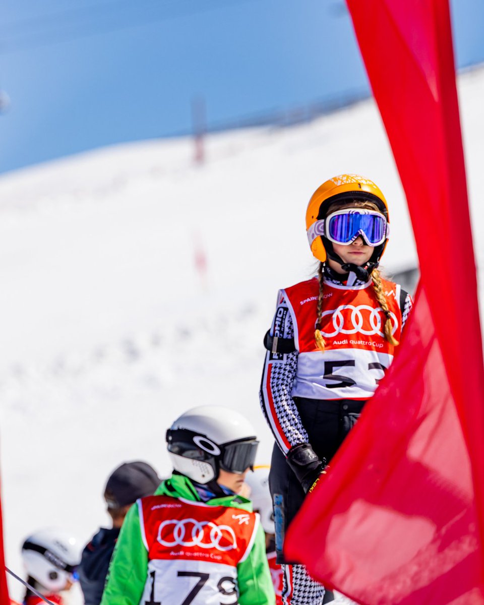 AudiquattroCup's tweet photo. #AudiquattroCup #ThisIsAudi #SpainSnow @audispain https://t.co/S9fzn8zRA7