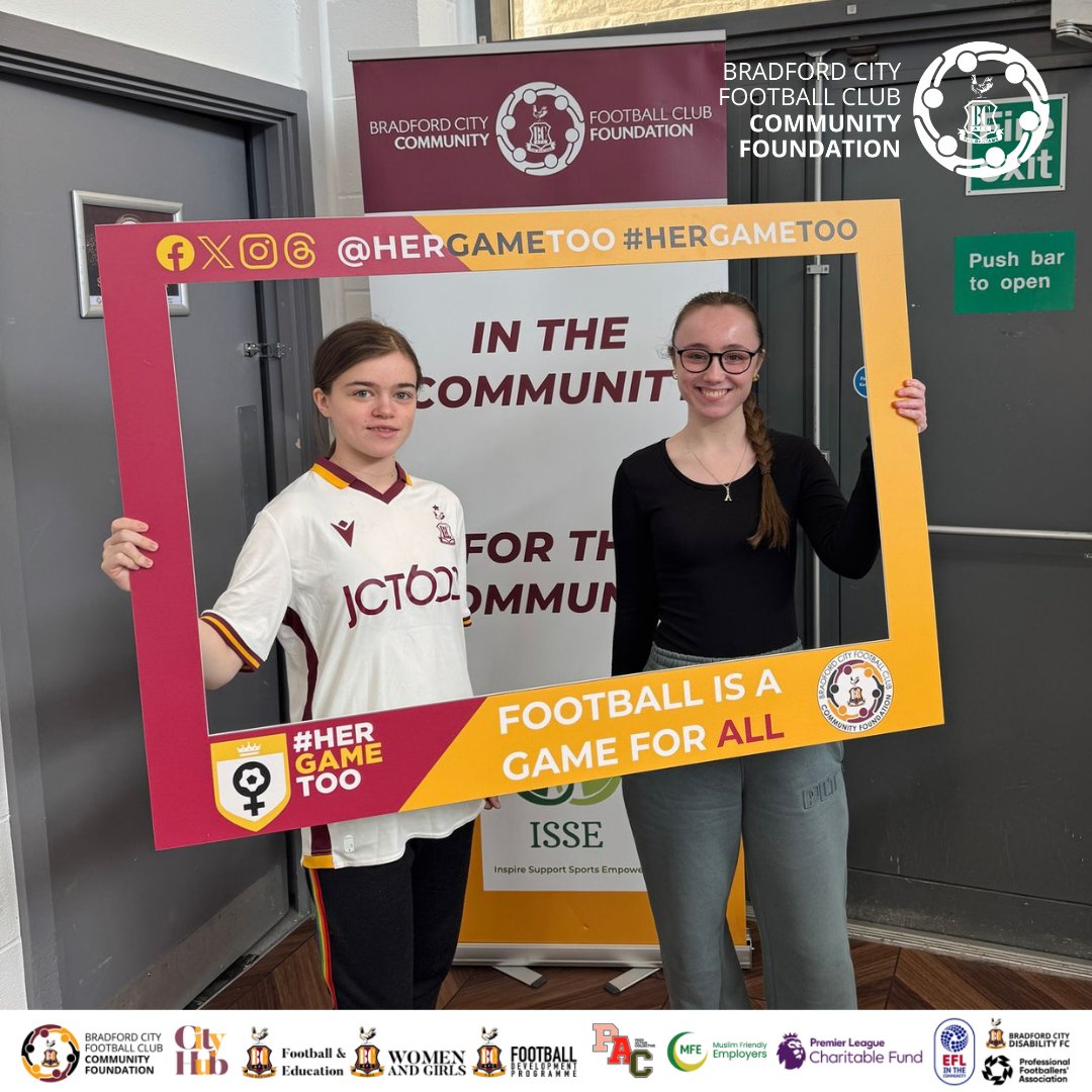 bcafc_cf's tweet photo. 💛 | #Bantams
More highlights from Saturday 👇
@HerGameToo at the #CityHub, and a bit of fun with our all-new photo frame ☺️
📸 from the @TLDallasGroup #CommunityStand, where we welcomed over 1,000 people, many attending an @officialbantams game for the first time 🐔
#BCAFC https://t.co/5YBbr63e0O