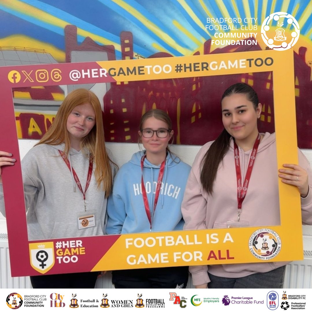 bcafc_cf's tweet photo. 💛 | #Bantams
More highlights from Saturday 👇
@HerGameToo at the #CityHub, and a bit of fun with our all-new photo frame ☺️
📸 from the @TLDallasGroup #CommunityStand, where we welcomed over 1,000 people, many attending an @officialbantams game for the first time 🐔
#BCAFC https://t.co/5YBbr63e0O