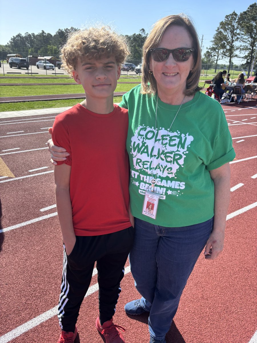 CrosbyISD's tweet photo. Coleen Walker Relays! #committedtoexcellence https://t.co/nIk9DpD1M7