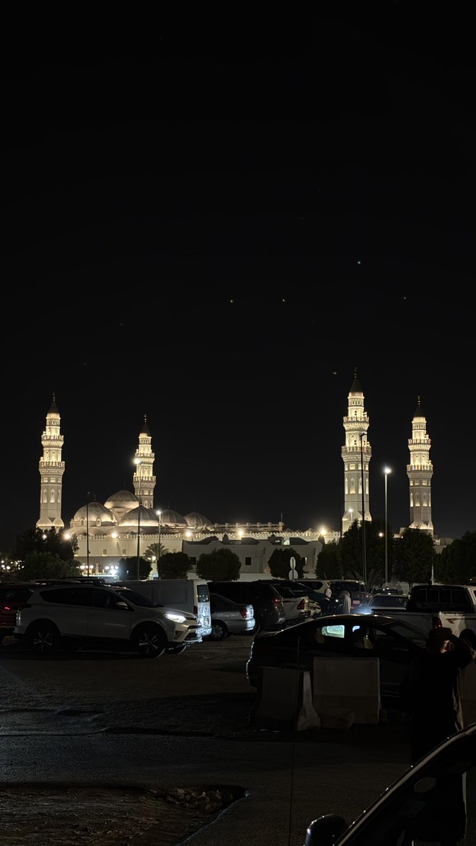 Ismael_axx's tweet photo. I see why everyone’s heart is at Madina ❤️ https://t.co/c0rUOn4uui