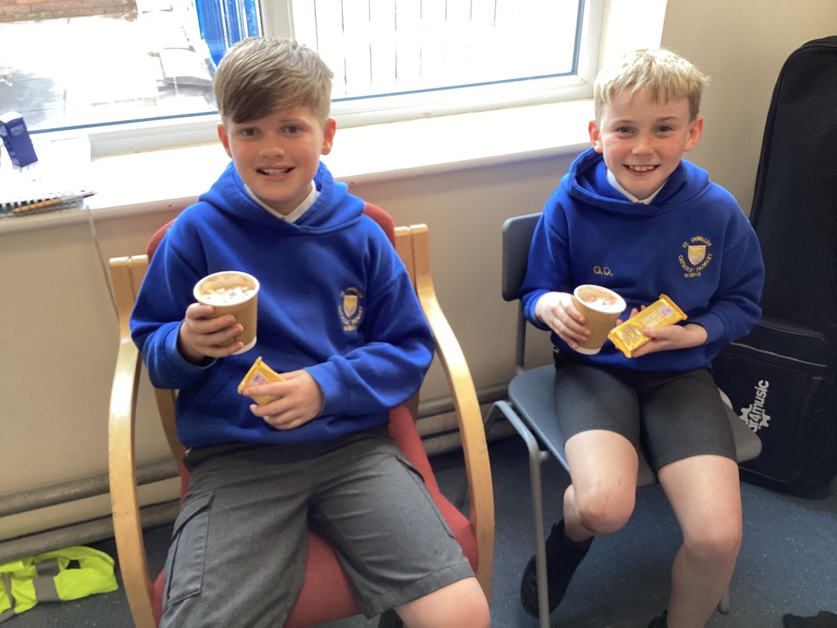 Mrs Grindley (@grindleymrs) on Twitter photo Last week in Seagulls, Frankie was our Ozzie’s Champion and George was the Top Table Ticket winner. George also topped the dojo board to enjoy a treat with Louie! Well done to you all! 👏 <a href="/saintoswalds/">St Oswald's School</a> Last week in Seagulls, Frankie was our Ozzie’s Champion and George was the Top Table Ticket winner. George also topped the dojo board to enjoy a treat with Louie! Well done to you all! 👏 <a href="/saintoswalds/">St Oswald's School</a>