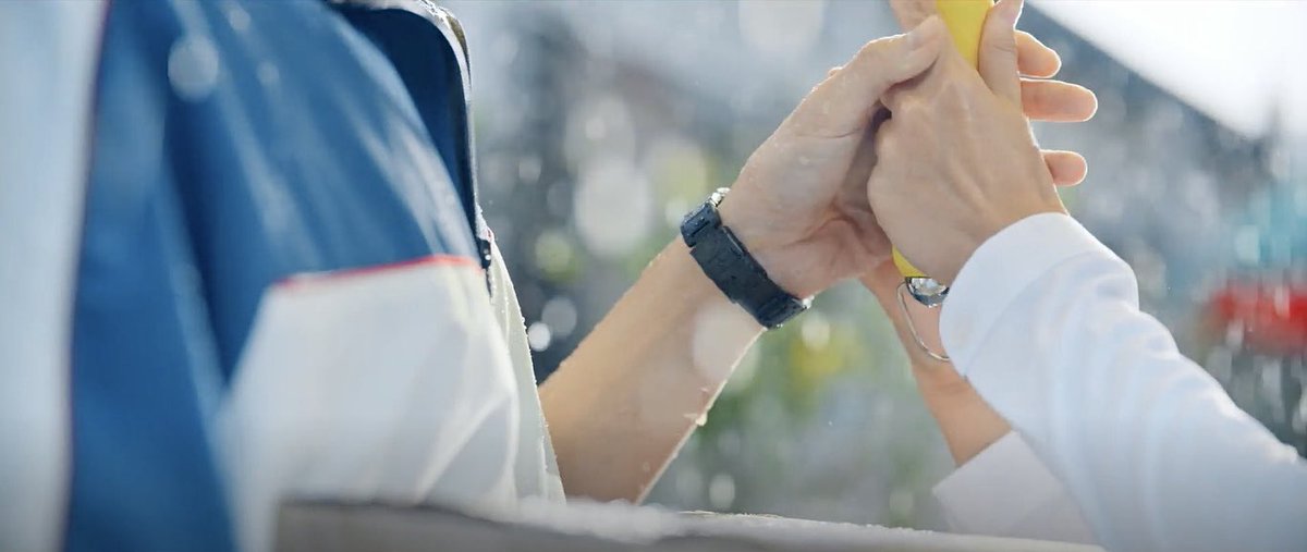 soljaeverse's tweet photo. “my first love? well… there was a rain shower on the day i saw her for the first time. she put a yellow umbrella over me with a smile. i couldn’t breathe because my heart was fluttering. as if... i forgot how to breathe.”

— Lovely Runner (2024) https://t.co/w1V81wUDzN