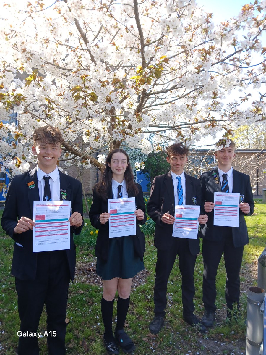 LyndonSchool's tweet photo. Scholars Club Results!
Huge well done to our Scholars Club learners – three achieved a 1st class honours in their university-style assignments, with others earning a 2:1 or 2:2.
Brilliant work from all involved! #highability #Lyndonlearnerjourney @Summit_LT https://t.co/vV3872UuUu