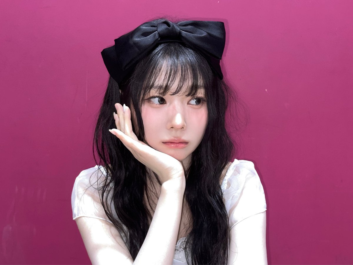 1cho2_'s tweet photo. 김도희 얼굴 ㄴㅁ내 취향….♡ https://t.co/xO1m3xI5DG