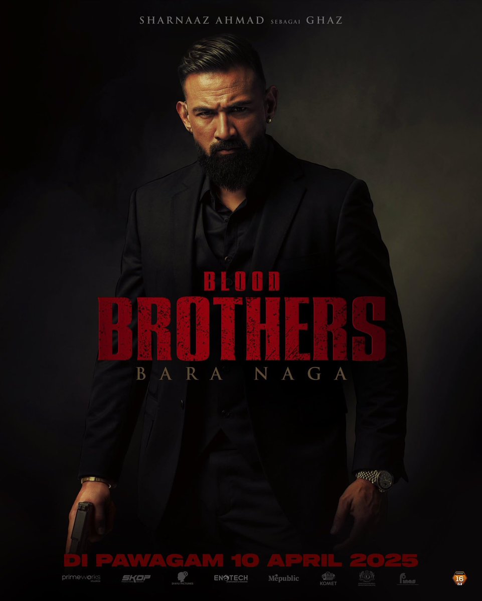 ZrulIkhwan's tweet photo. Korang pergi la tengok sumpah best nak mati. Fight action padu, skrip mantap, lakonan superb, semua actors memang power. Sharnaaz, Syafiq Kyle padu, Syazwan Zulkifly kelakar nak mampus and Shukri Yahya what a villain. Salute Syafiq Yusof. What a movie. #BloodBrothers 100/10 star! https://t.co/HLFx9yTD9h