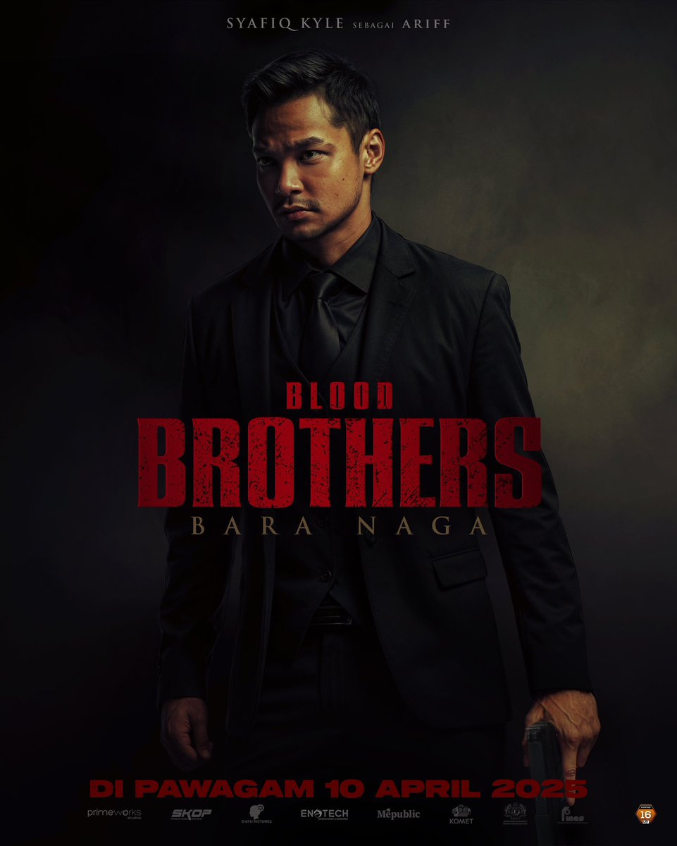 Korang pergi la tengok sumpah best nak mati. Fight action padu, skrip mantap, lakonan superb, semua actors memang power. Sharnaaz, Syafiq Kyle padu, Syazwan Zulkifly kelakar nak mampus and Shukri Yahya what a villain. Salute Syafiq Yusof. What a movie. #BloodBrothers 100/10 star!