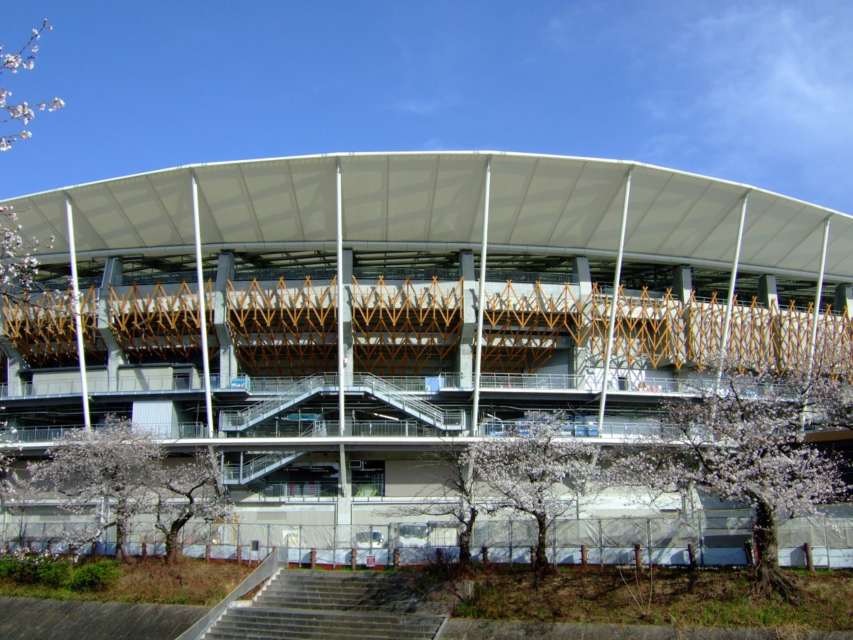 monoblogoo's tweet photo. 出来てきました!パロマ瑞穂スタジアム
2006年のコンデジなのに本当に映りが素晴らしい。
#F31fd https://t.co/v6Em5N8UcU