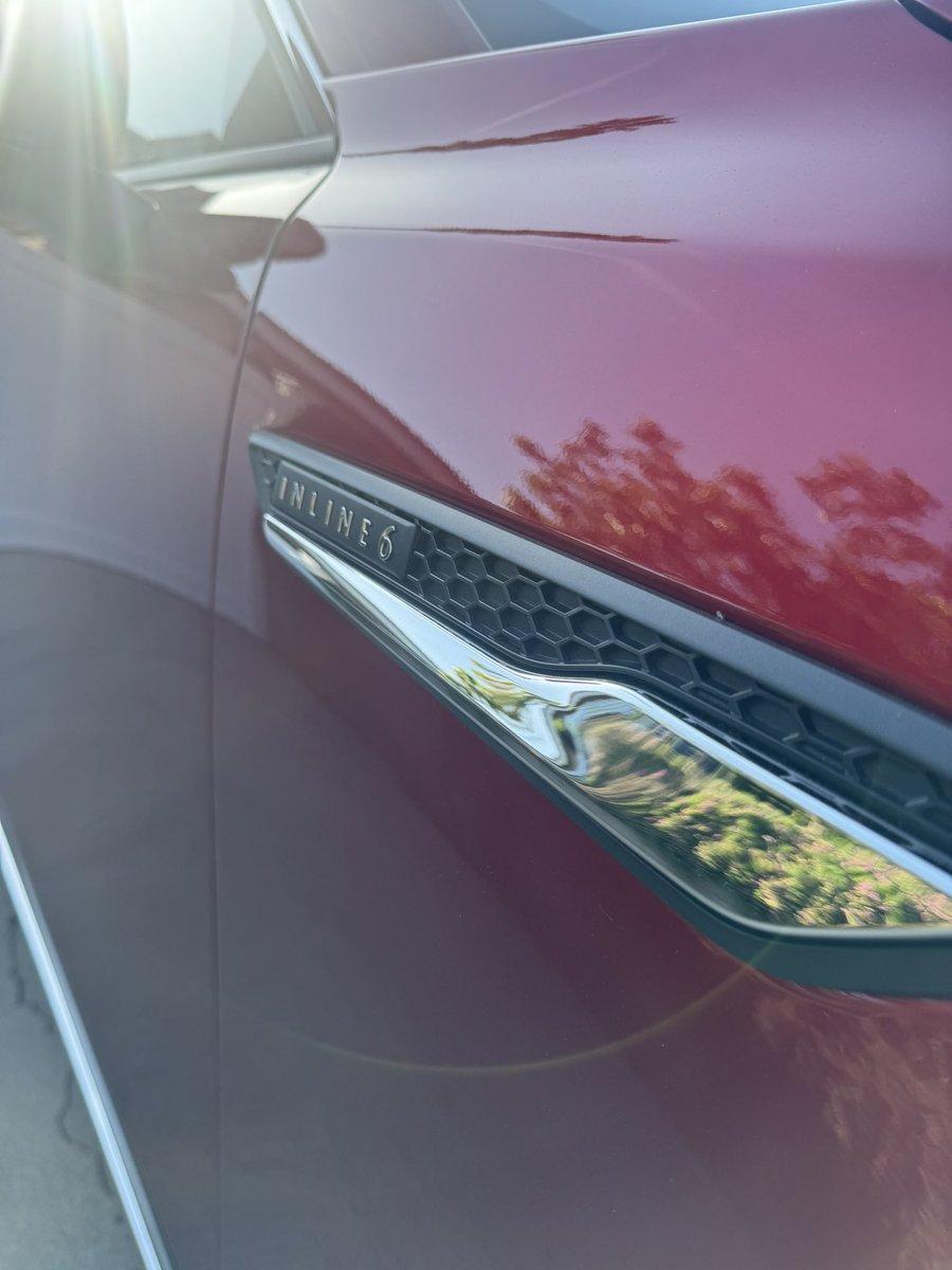 bisimoto's tweet image. It&apos;s #TurboTuesday!
Join me at 12pm Pacific, 3pm Eastern on Instagram live for a new #Bisimoto #Tech2sDay show.
Today, we will talk about the new 2026 @MazdaUSA #CX90 Premium Plus 3.3L Turbo, what Jinba-ittai means, mobility, tech and more.
instagram.com/bisimoto