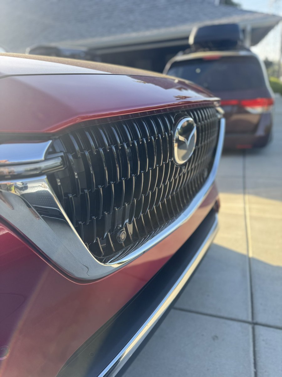bisimoto's tweet image. It&apos;s #TurboTuesday!
Join me at 12pm Pacific, 3pm Eastern on Instagram live for a new #Bisimoto #Tech2sDay show.
Today, we will talk about the new 2026 @MazdaUSA #CX90 Premium Plus 3.3L Turbo, what Jinba-ittai means, mobility, tech and more.
instagram.com/bisimoto