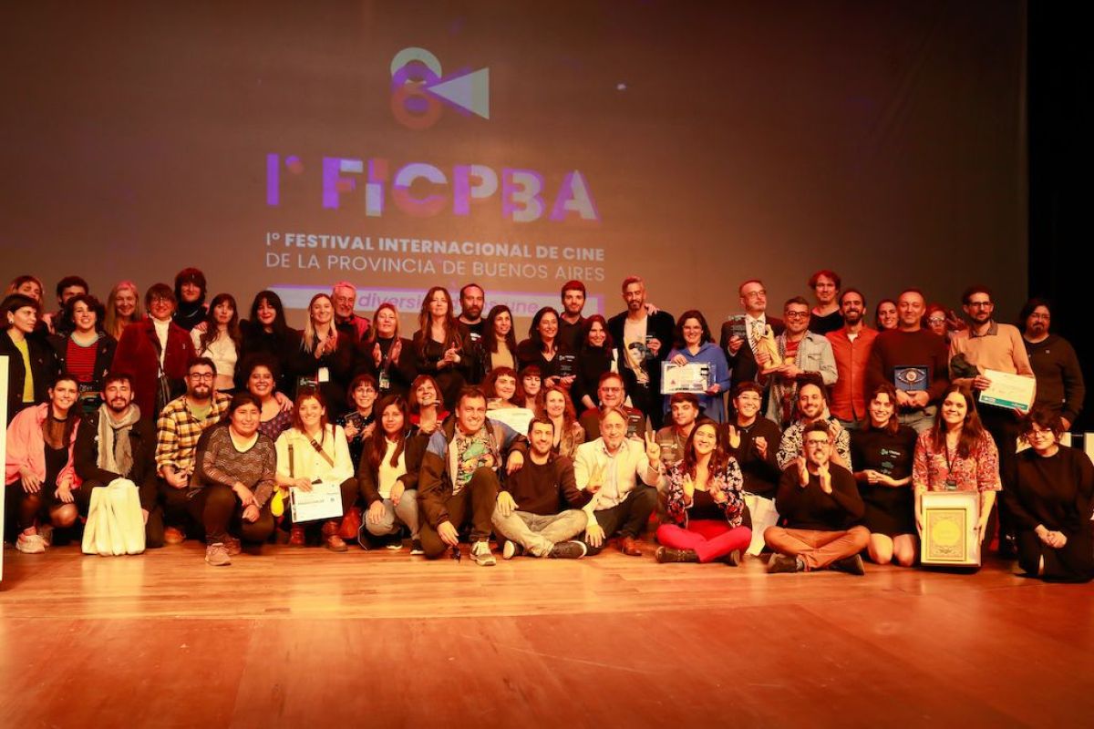 [CONVOCATORIA] Abierta la inscripción para el 3º Festival Internacional de Cine de la Provincia de Buenos Aires, que se llevará a cabo del 4 al 14 de septiembre.
Bases e inscripción, aquí👇🏻
 gpsaudiovisual.com/2025/04/08/abi… a través de @gpsaudiovisual