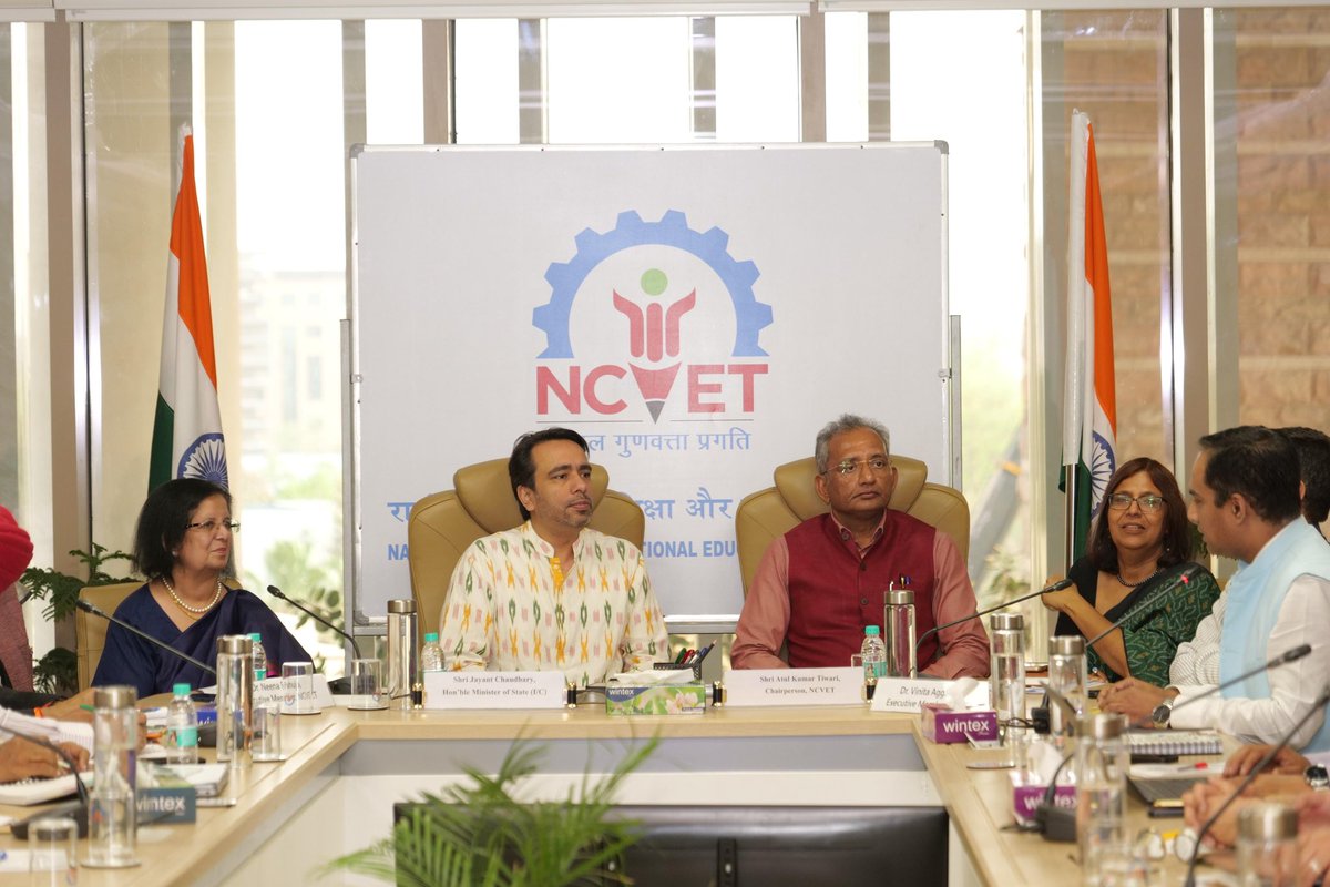 Office_ChJayant's tweet photo. Shri Jayant Chaudhary attended the SOAR workshop organized by NCVET, delivering closing remarks that underscored the importance of strategic thinking, meticulous planning, and leadership in advancing skilling initiatives. https://t.co/eULxpegDRv