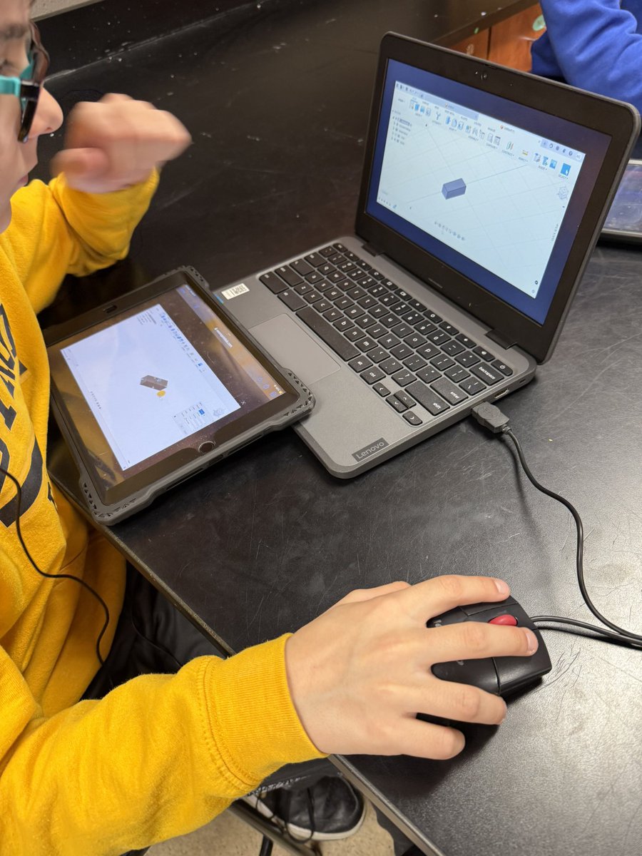 Katie Donlin tweet media