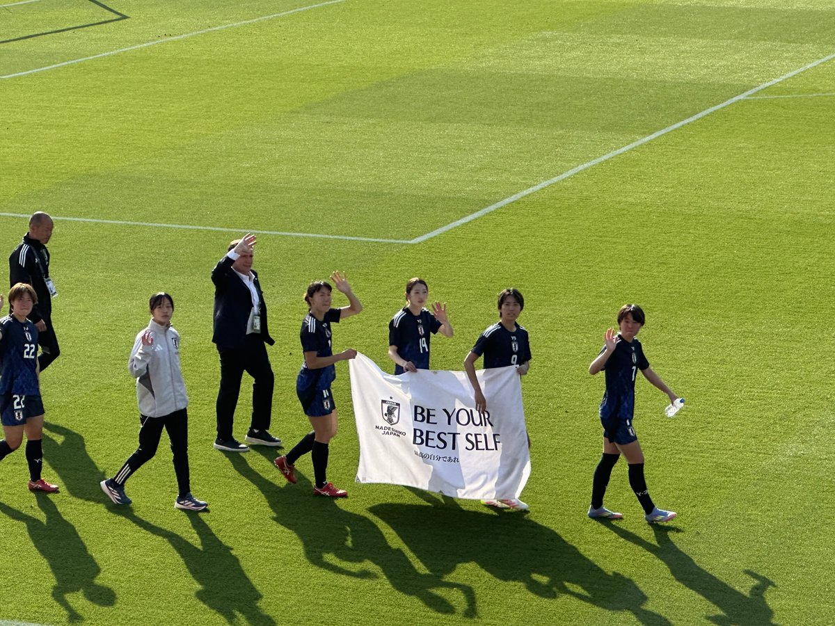 oit_academic's tweet image. 4/6 #大阪市 の #ヨドコウ桜スタジアム にて #なでしこジャパン とコロンビア女子代表との国際親善試合が開催され、視察しました。#ニールセン の新生なでしこ、国内初試合ということで、メッチャ盛り上がっていました。#見るスポーツ も 
#生涯スポーツ の1つの要素として重要です！