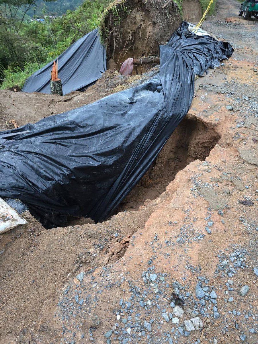 ATENCIÓN | Se presenta cierre total en el sector San Mateo por pérdida de banca. Autoridades ya trabajan en la zona para evaluar la situación.

Nuestras a unidades de tránsito harán presencia en el sitio para regular la movilidad.