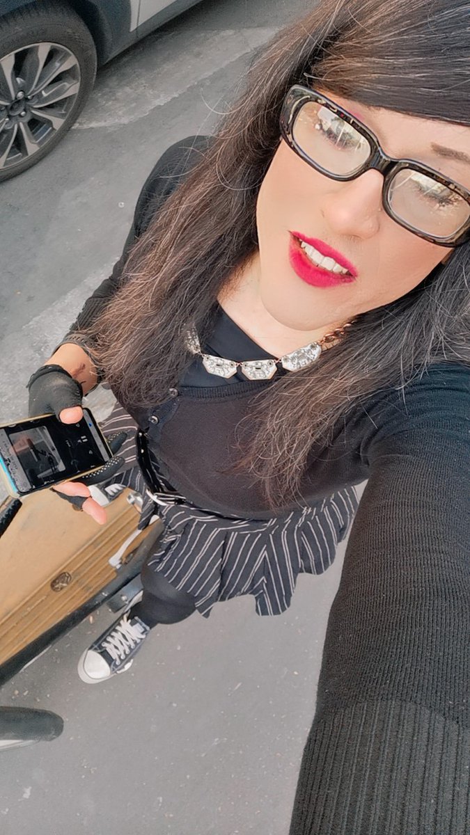 jessicajaimeshe's tweet photo. #PoderosoMartes podría sonar Super la Nueva de Bb Tickz, 🖤 https://t.co/poWpgLEkPi