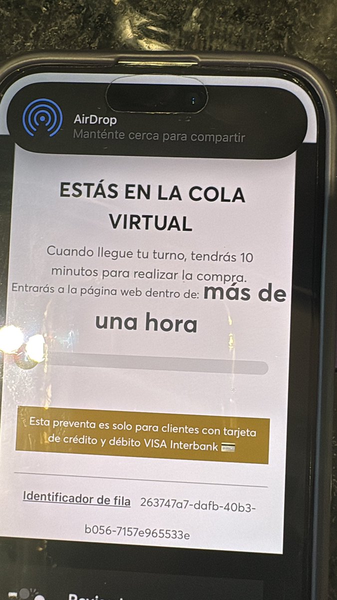 love4cabello's tweet photo. se colgó todo para dua lipa en perú pero se alcanzó entrada🤞🏼🤞🏼🤞🏼 https://t.co/9yBojDneqm