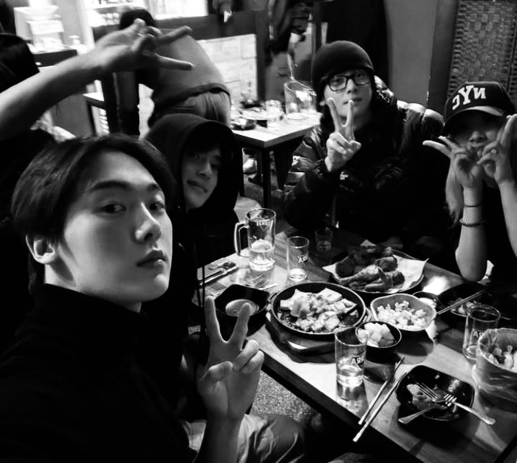BIackAmplifier's tweet photo. Korean bbq and questionable life advice. https://t.co/xJRf0vOH8b