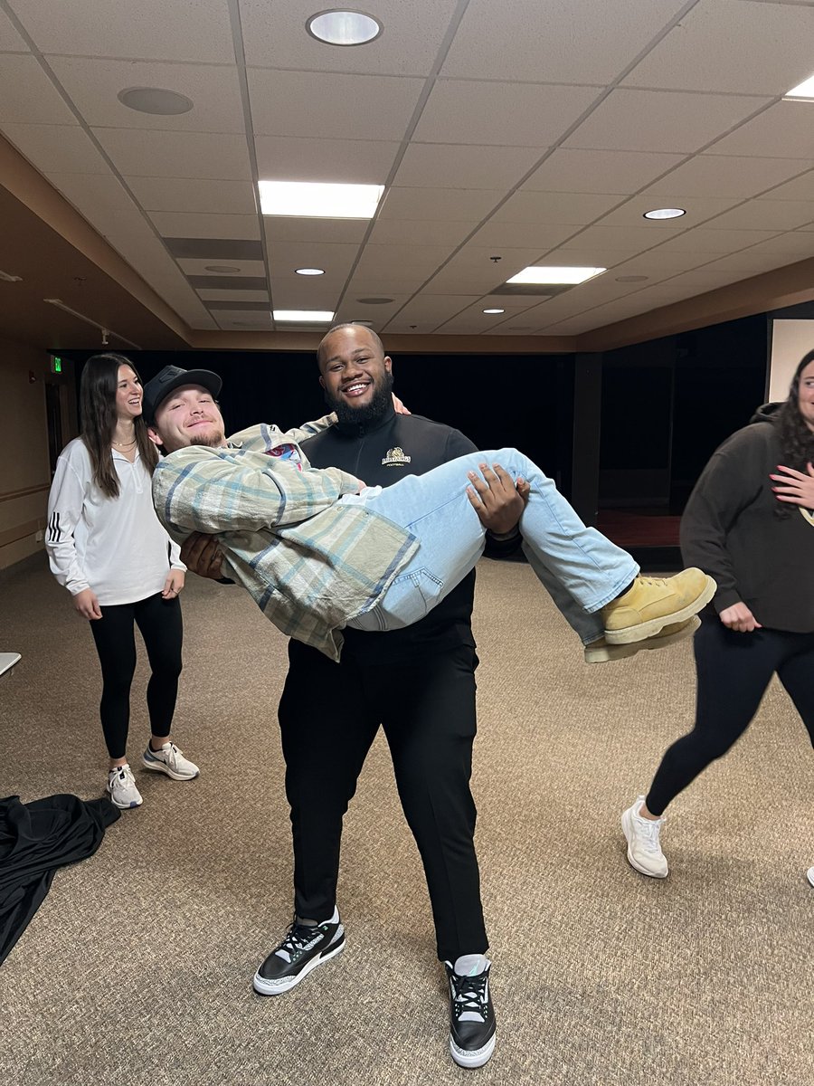 SMSUSAAC's tweet photo. Huge thanks to all our amazing speakers for sharing their knowledge and insights at Life After the Game yesterday. Your advice was impactful for both our seniors and our younger athletes. This post also highlights some of the advice for the individuals who were unable to attend! https://t.co/5qZGvnlVFc