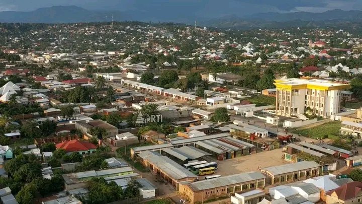 visitrumonge's tweet photo. ๐Bonjour cher Amb. @willynyamitwe
Comme vous soutenez le dรฉveloppement du tourisme au #Burundi, nous aimerions vous voir un jour visiter notre province #Rumonge. On a un bon climat et de beaux endroits.
Cordialement,
๐: Letโs @visitrumonge https://t.co/XmdVeQQmyF