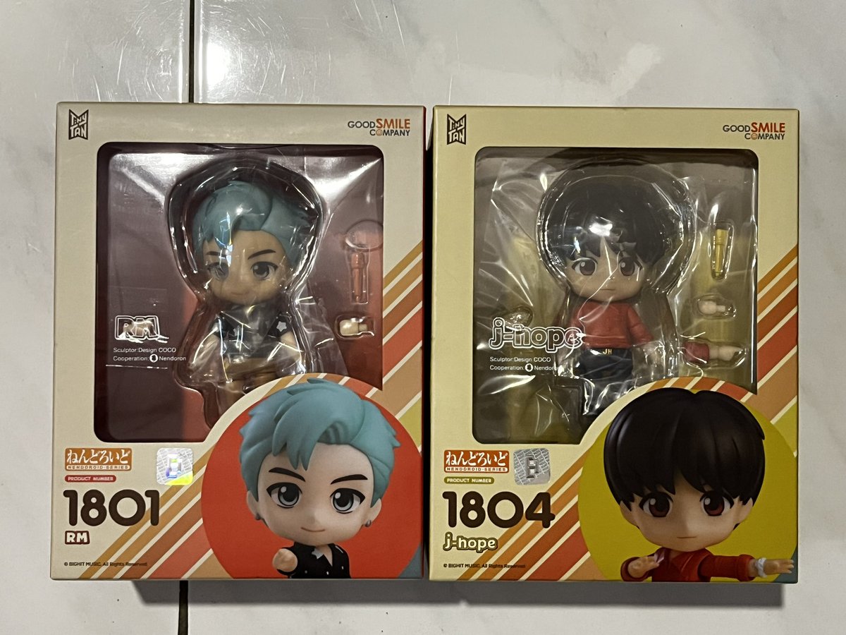 _arMYracle's tweet photo. BTS, TINYTAN, BT21 OFFICIAL MERCH (SALE)

💜TinyTan Dynamite Nendoroid: RM145 each
💜TinyTan Dynamite Look-up Figures: RM128 each
💜Tinytan Butter &amp; Dynamite Blindbag : RM25
💜BT21 Coaster : RM20
💜BT21 Key Holder : RM25
💜Tinytan Mogumogutai Blindbox: RM18
#pasarBts #pasarBTSMY https://t.co/fm99z3rhhe