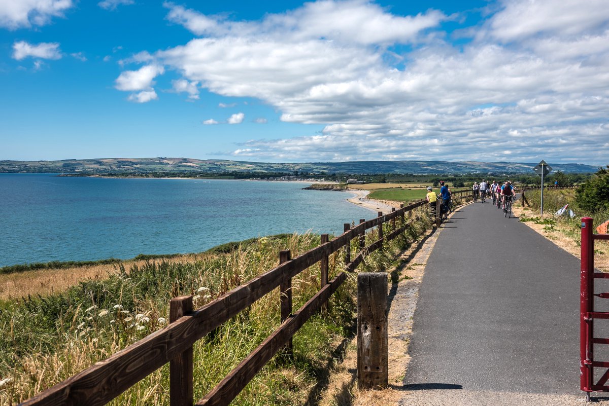 You've never heard of The Copper Coast? Listen up! 👂🏖
 
Named after its 19th-century copper mines, The Copper Coast is a UNESCO Global Geopark and one of Ireland’s most spectacular coastal routes.
 
 📍Copper Coast, County Waterford