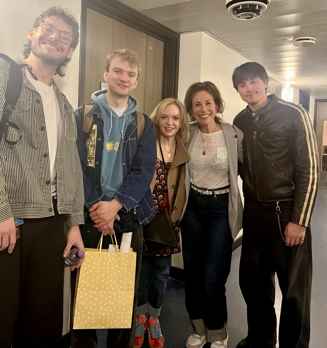 Sarah Simons tweet media