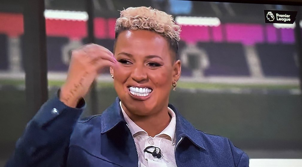 liannesanderson's tweet image. Top Show Yesterday @premierleague for Kelly and Wrighty show ⚽️ #Premierleague #IMG #Studiotime