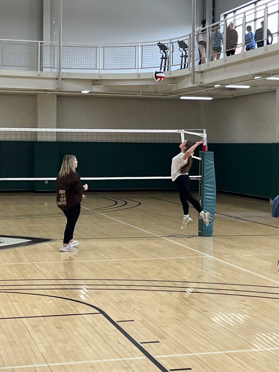 PrasistoM's tweet photo. Huge shoutout to St. Bonaventure University for hosting such an incredible event 💛 It’s so fun seeing these girls shine! #womeninsportsday #mycrcs #gobonas https://t.co/y0QcCjfc9q
