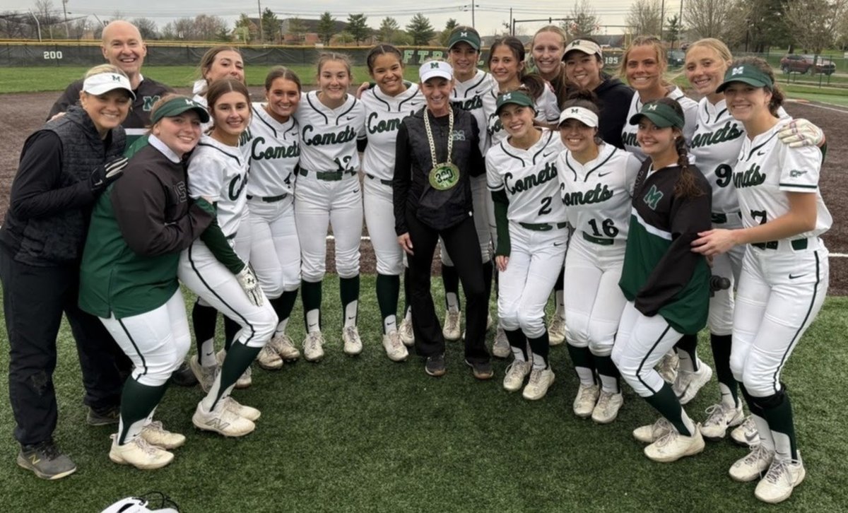 🗣️ MUFF KNOWS 3⃣0⃣0⃣!

<a href="/SoftballMason/">Mason Softball</a> Coach Muff hits the 300 win mark last night in win over Lakota East 11-1. 👏

Read more here 🗞️: t.e2ma.net/message/dh9n0i…