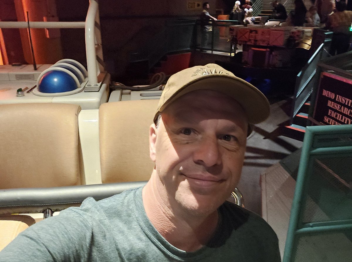 FallsAdventurer's tweet photo. Ride # 33   DINOSAUR (10:37)
Maybe the last time I get to ride this. Always love this ride. But looking forward to the Indiana Jones makeover. I love that one at Disneyland.

ALL DONE WITH ANIMAL KINGDOM! 

#adventureisoutthere #ridechallenge #wdw https://t.co/GwGhkAaj29