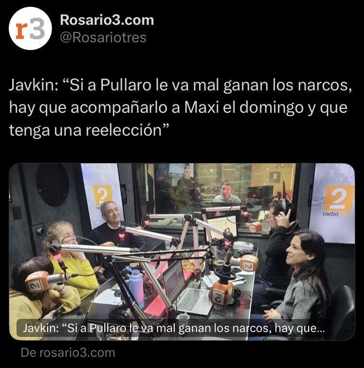 Hace menos de dos años Javkin hizo campaña con una mujer (Losada) que acusó a Pullaro públicamente de estar financiado por los narcos. Ahora ese mismo Javkin te dice que si no votás al que hace dos años era financiado por los narcos, ganan los narcos.