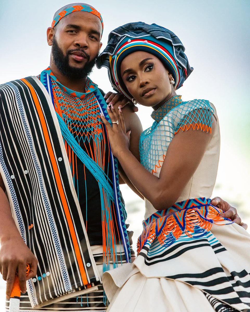 PopPulseSA's tweet photo. Zozibini Tunzi shares pictures from her traditional wedding. https://t.co/4Hj3vJRv3L