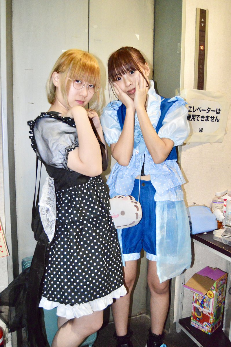 voyuyuov's tweet photo. 2025/04/06
「WAXX IDOLAND」
#長堀橋WAXX
〈特典会にて〉
#MagicHeart #マジハト
#叶なつき つっきー🐾
@natuki_CMD
#羽宮志織 #しーたん♬
@sioriHanemiya
#CharMagicDream(#CMD) https://t.co/o8wJUQ5iS4