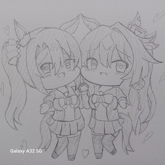 お絵描きする時は…ほとんどスケッチブックに描いてます(:3_ヽ)_ 塗る時は…気分です(:3_ヽ)_ ←これが こうなる→ (たまにしっとり系になる)