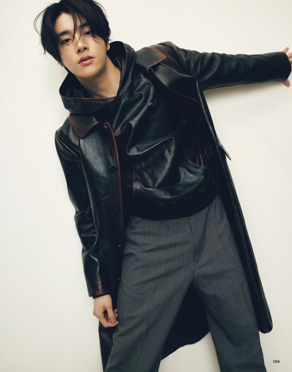 맨즈논노 5월호 #제이크 #JAKE 🖤